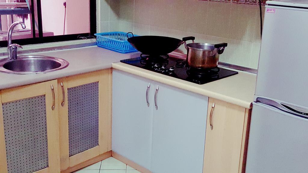 Marina Court Kk City Homestay Kota Kinabalu Exteriér fotografie